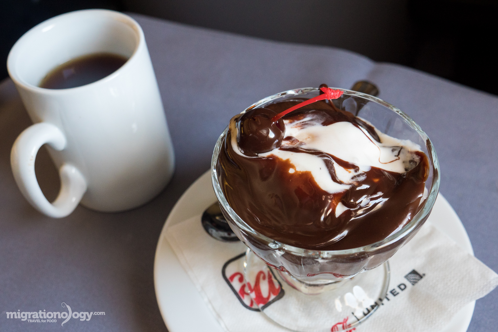 airplane ice cream