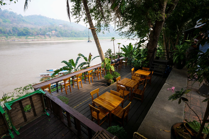 Saffron coffee shop